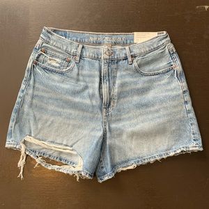 NWT 💫 American Eagle Blue Jean Shorts, Size 14